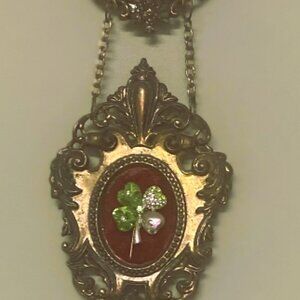 Brooch Art in baroque frames vintage miniature set of 3